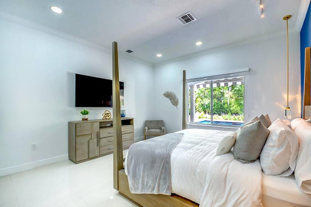 Miami 5Br Villa W Heated Pool, Games & Bbq L01 Катлер-Бей Экстерьер фото