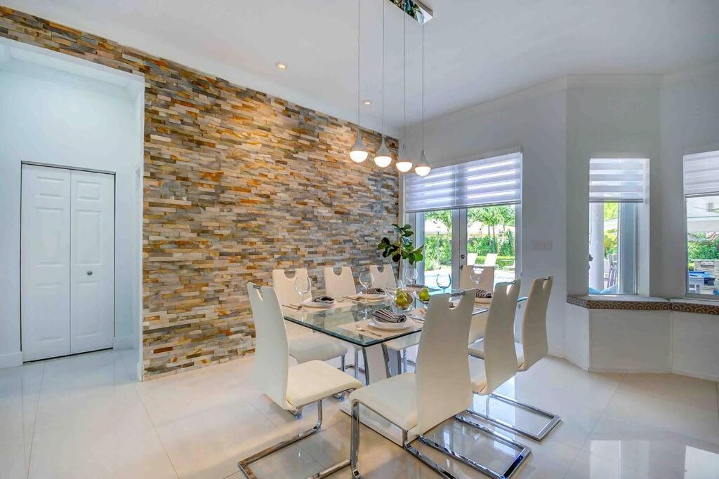 Miami 5Br Villa W Heated Pool, Games & Bbq L01 Катлер-Бей Экстерьер фото