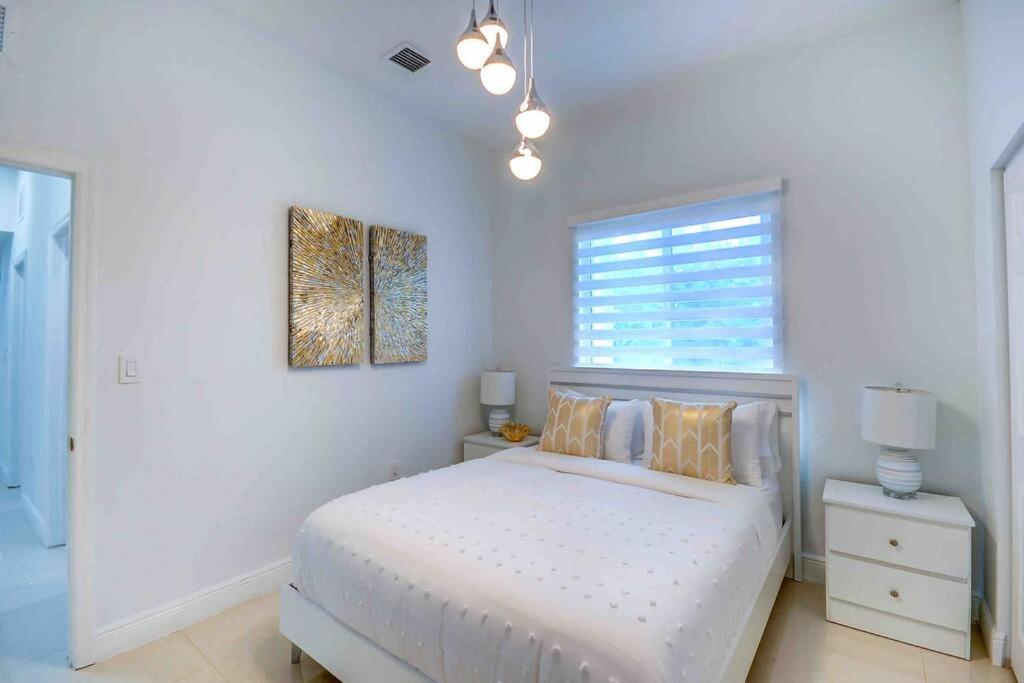 Miami 5Br Villa W Heated Pool, Games & Bbq L01 Катлер-Бей Экстерьер фото